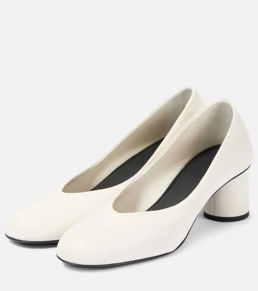 CO Leather pumps