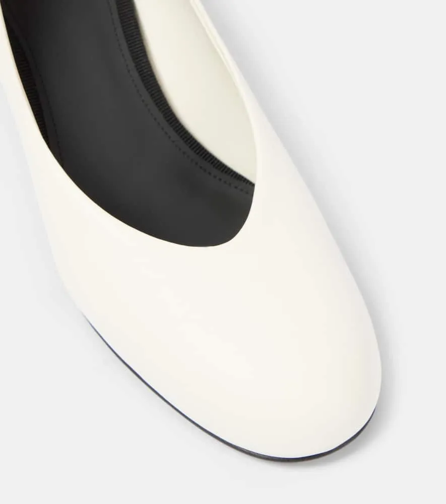 CO Leather pumps